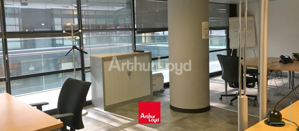 Divers plateaux de bureaux à louer dans l'Atrium à Euralille
