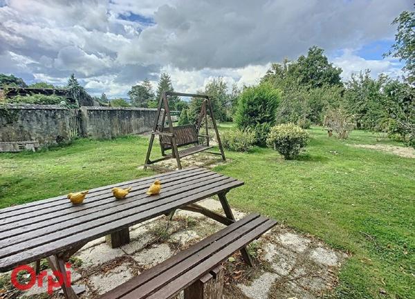 Maison à vendre    5 pièces •  Louroux-de-Bouble