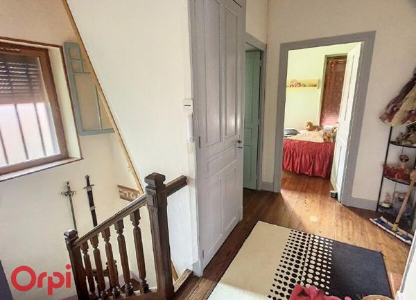 Maison à vendre    5 pièces •  Louroux-de-Bouble