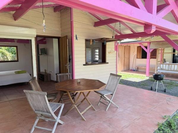 Ravissante villa + bungalow