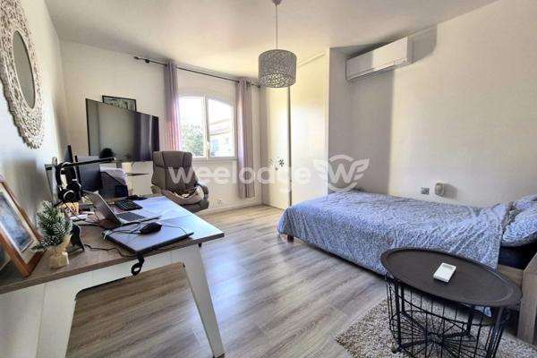 Appartement à vendre 5 pièces de 154,87 m² à Frontignan