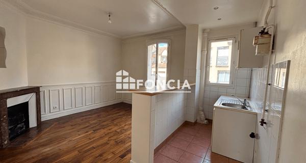 Location Appartement 2 pièces 31.76 m² - Courbevoie 92400
