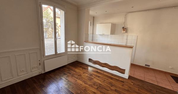 Location Appartement 2 pièces 31.76 m² - Courbevoie 92400