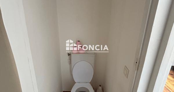 Location Appartement 2 pièces 31.76 m² - Courbevoie 92400