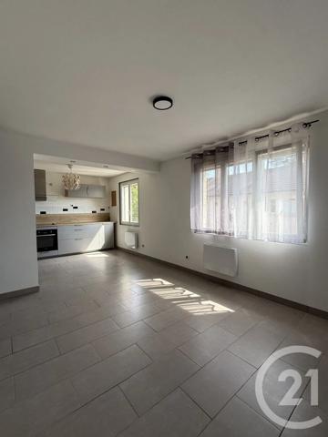 Appartement F2 à vendre  3 pièces - 47 m 2   FOUCHERANS  - 39