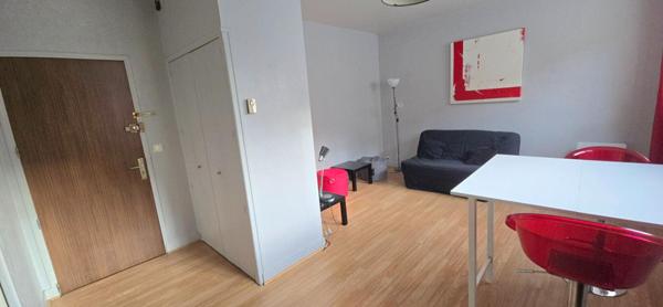 Appartement T1, meublé, d'une surface de 27.40 m², dans le centre ville de Périgueux