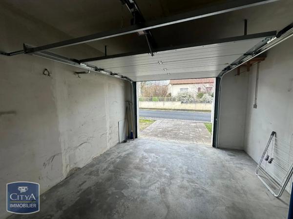Maison à louer 3 pièces 81.08m² Saint-Pantaléon-de-Larche (19600)