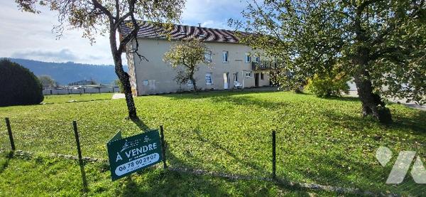 Immeuble 6 appartements 6 garages