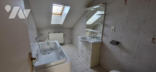 Immeuble 6 appartements 6 garages