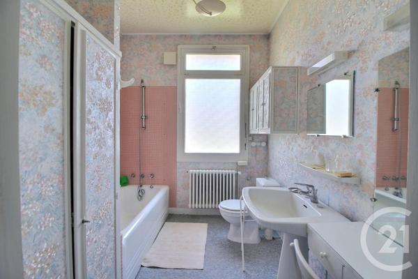 Maison à vendre  10 pièces - 196,96 m2 FERE EN TARDENOIS - 02