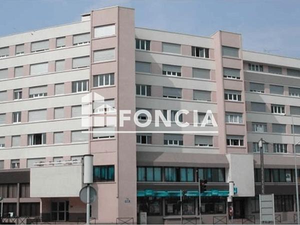 Location Studio 14.9 m² - 16 BOULEVARD CHAMBLAIN Melun 77000