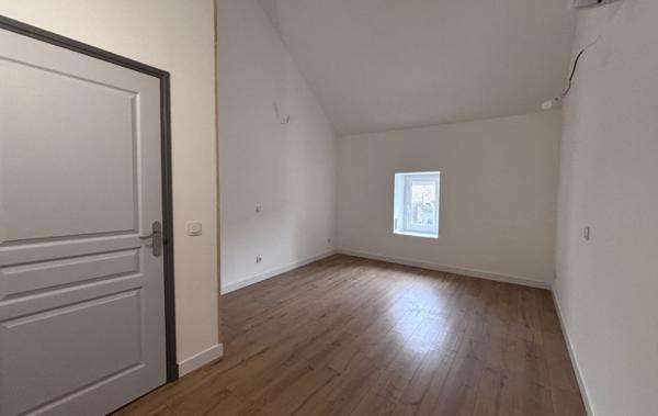 Vente Maison de village rénové(e) Domeyrot   