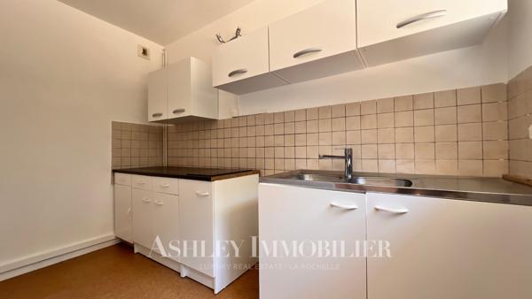 À VENDRE -  APPARTEMENT TYPE 2 - LA ROCHELLE QUARTIER LA GENETTE - PROCHE MER