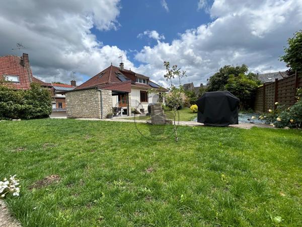 Vente Maison 6 pièces 148 m2 à Saint-Quentin
