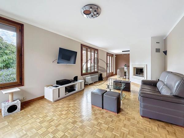 Vente Maison 6 pièces 148 m2 à Saint-Quentin