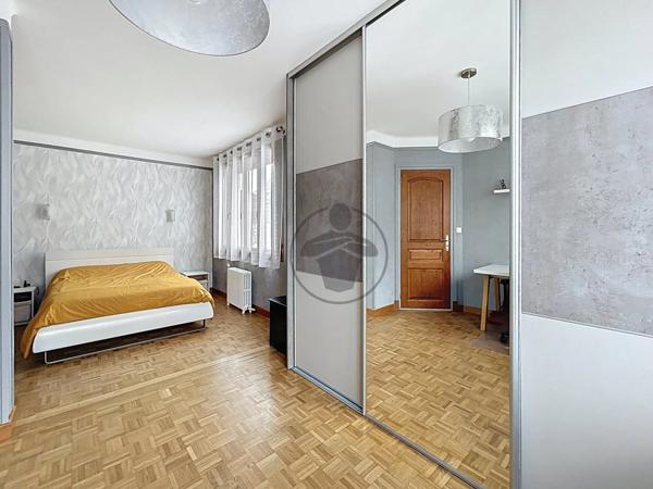 Vente Maison 6 pièces 148 m2 à Saint-Quentin