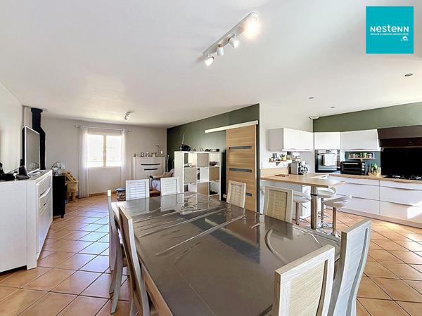 Maison de plain-pied 108 m² environ - 3 chambres - Montbrison - Terrain clos