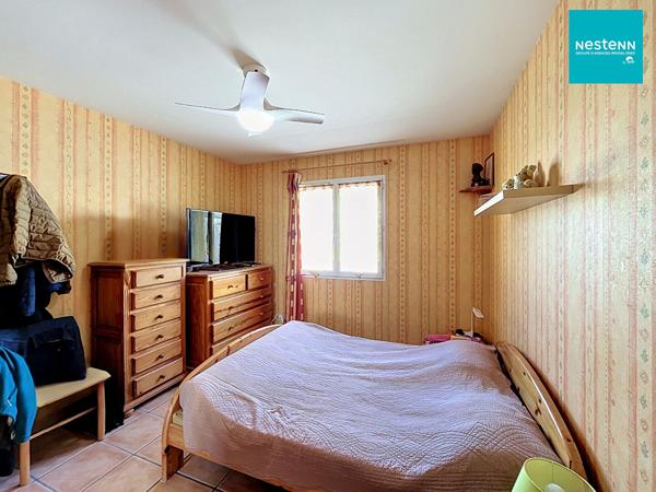 Maison de plain-pied 108 m² environ - 3 chambres - Montbrison - Terrain clos