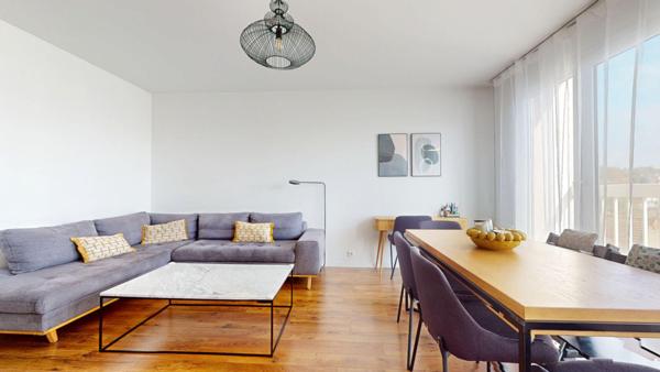 VILLEMOMBLE MAGNIFIQUE APPARTEMENT T3 82m2