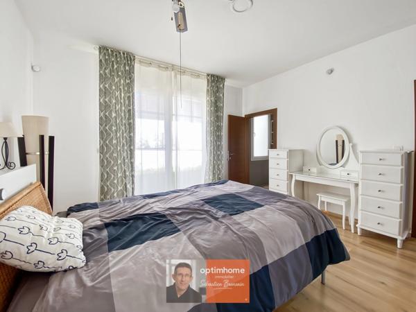 Maison contemporaine de plain-pied – Environ 140 m² – Construction 2020 – 3 chambres – Dole