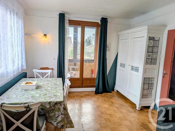 Maison à vendre  6 pièces - 98,36 m 2   VALDAHON  - 25