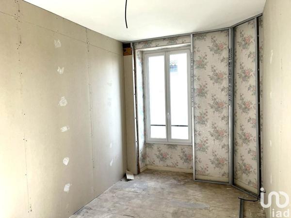 Maison de ville 4 pièces de 120 m² à Saint-Genis-de-Saintonge (17240)