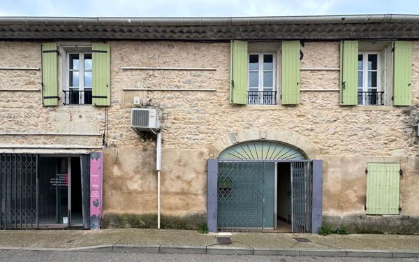 Maison à vendre    7 pièces • 210,44 m2 Milhaud