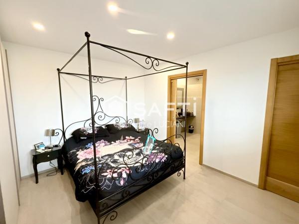 Propriété de standing unique avec vue mer - OLMETO