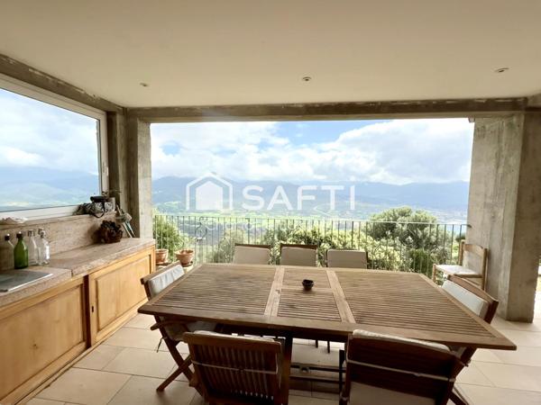 Propriété de standing unique avec vue mer - OLMETO