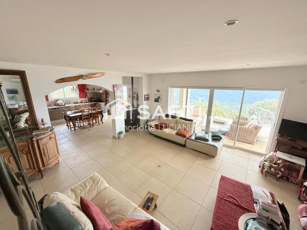 Propriété de standing unique avec vue mer - OLMETO