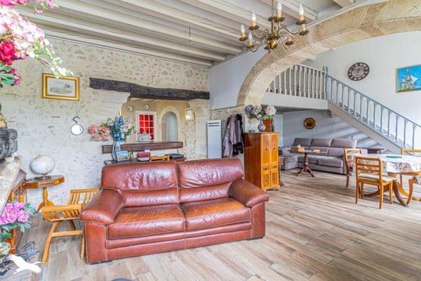 Maison à vendre |  Blanquefort |  3 pièces | 94 m²