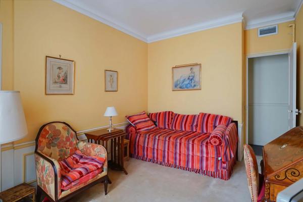 Appartement Paris 7 e - GROS CAILLOU / DUPONT DES LOGES