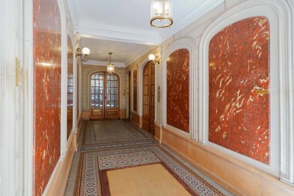 Appartement Paris 7 e - GROS CAILLOU / DUPONT DES LOGES