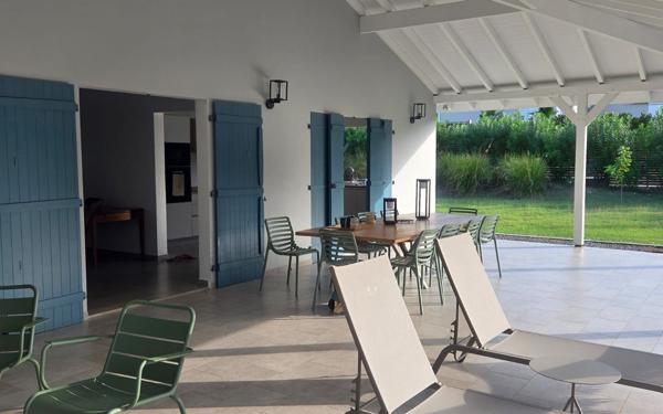 Maison à louer    4 pièces • 142,58 m2 Le François