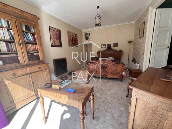 86200 LOUDUN Hôtel particulier de charme au coeur de Loudun !