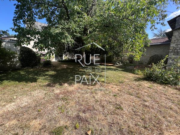 86200 LOUDUN Hôtel particulier de charme au coeur de Loudun !