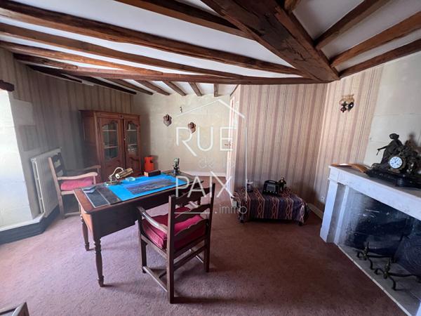 86200 LOUDUN Hôtel particulier de charme au coeur de Loudun !