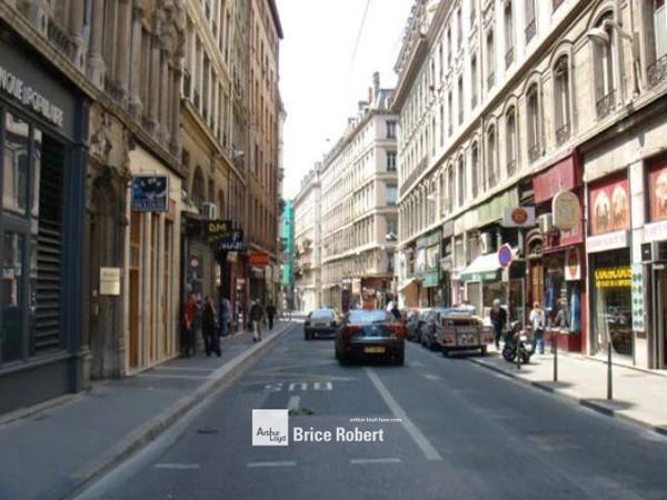 Bureaux lumineux à louer à Lyon location en Presqu'île avec parquet haussmannien