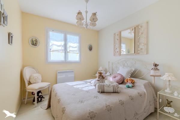 Maison à vendre 349 650 € Saint-Loubès 6 p 136 m² DPE C