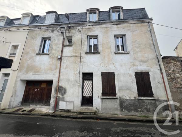 Immeuble à vendre  140 m2 MONTLUCON - 03