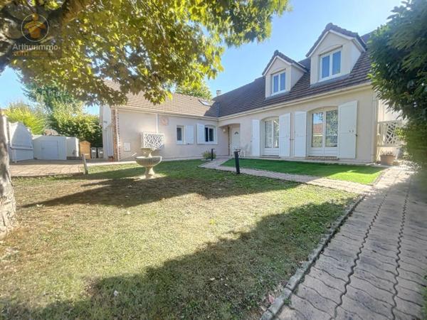 Vente Maison 7 pièces 176 m2 à Périgny