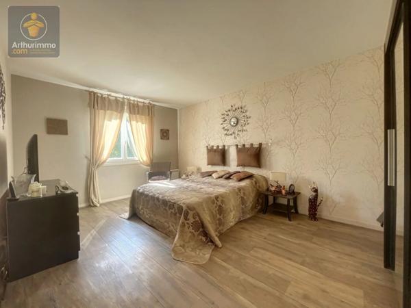 Vente Maison 7 pièces 176 m2 à Périgny