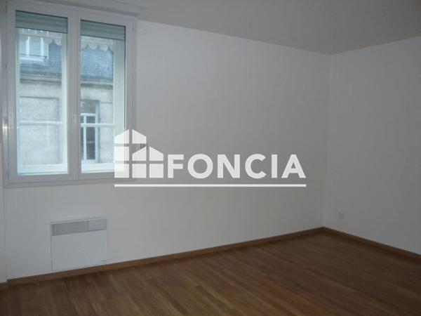 Location Appartement 2 pièces 55.8 m² - 12 RUE DU VIEUX REMPART Soissons 02200