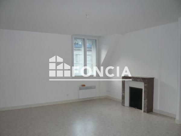 Location Appartement 2 pièces 55.8 m² - 12 RUE DU VIEUX REMPART Soissons 02200