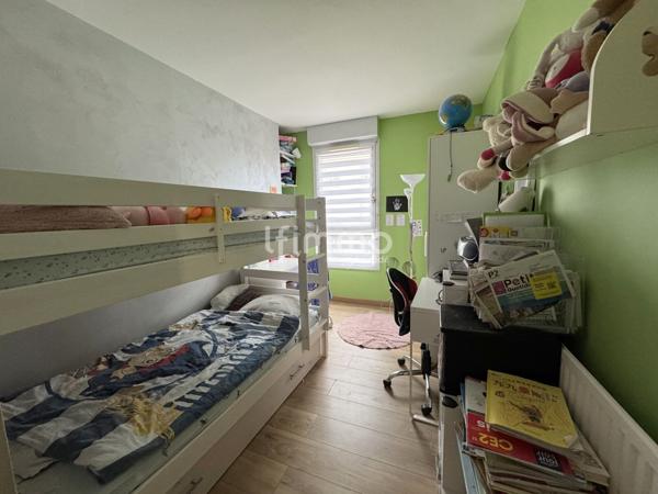 Créteil - M° ligne 8 - 4 Pièces 75M2