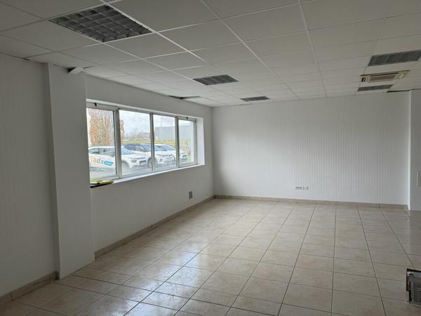 METROPOLE NORD BUREAUX A LOUER 350 M² PARKINGS