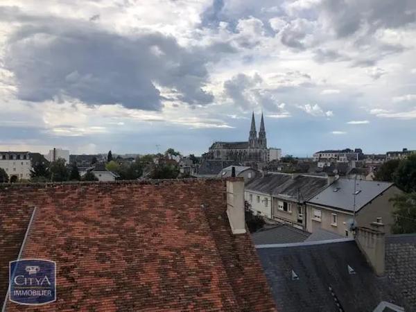 Appartement à louer 4 pièces 119.8m² Châteauroux (36000)