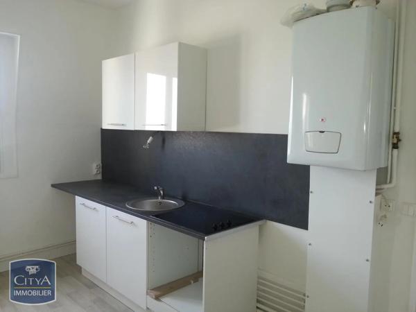 Appartement à louer 4 pièces 119.8m² Châteauroux (36000)