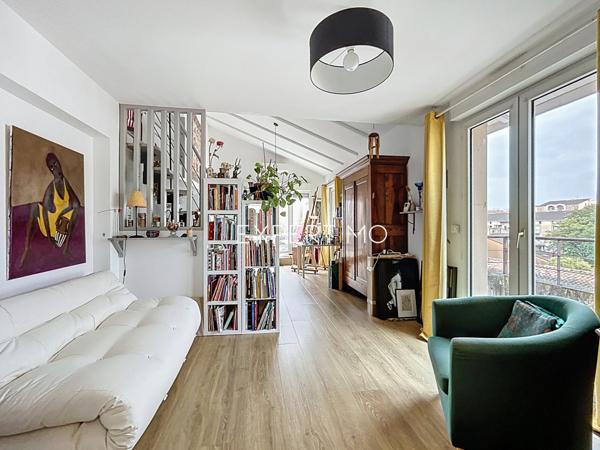 Toulouse (31200) Les Minimes à Toulouse, appartement duplex de 60m2 env. avec terrasse et balcon et une place de stationnement