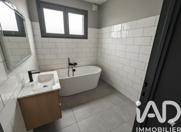 Maison à vendre 4 pièces 74 m² Viennay